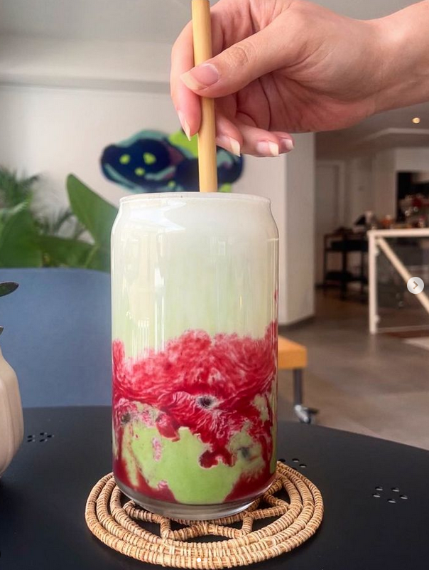 Iced Matcha Latte Fruits rouges