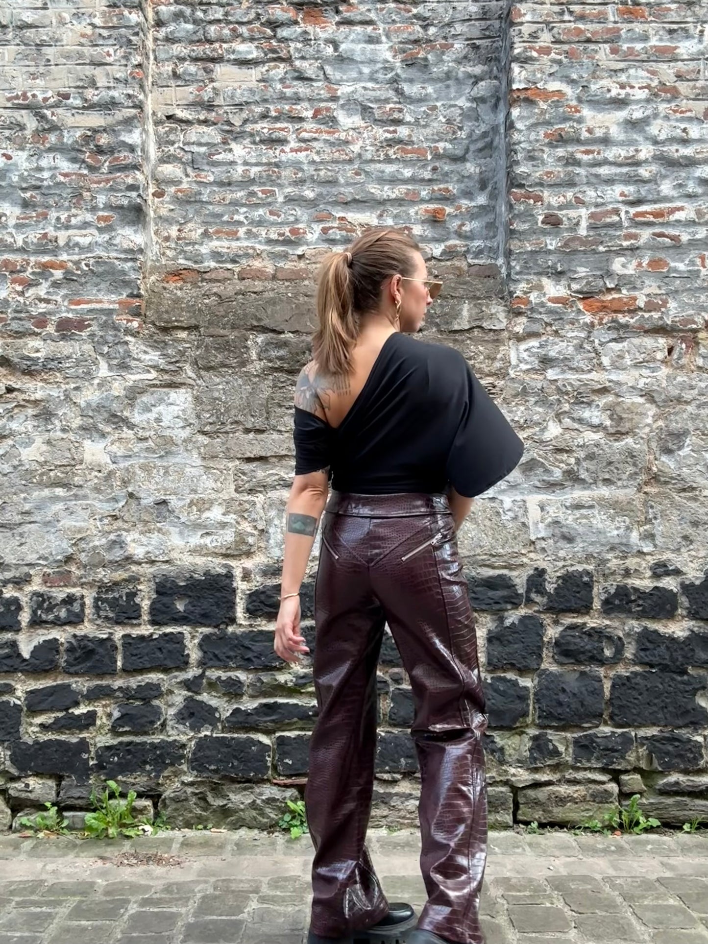 Haut drapé noir Aeris