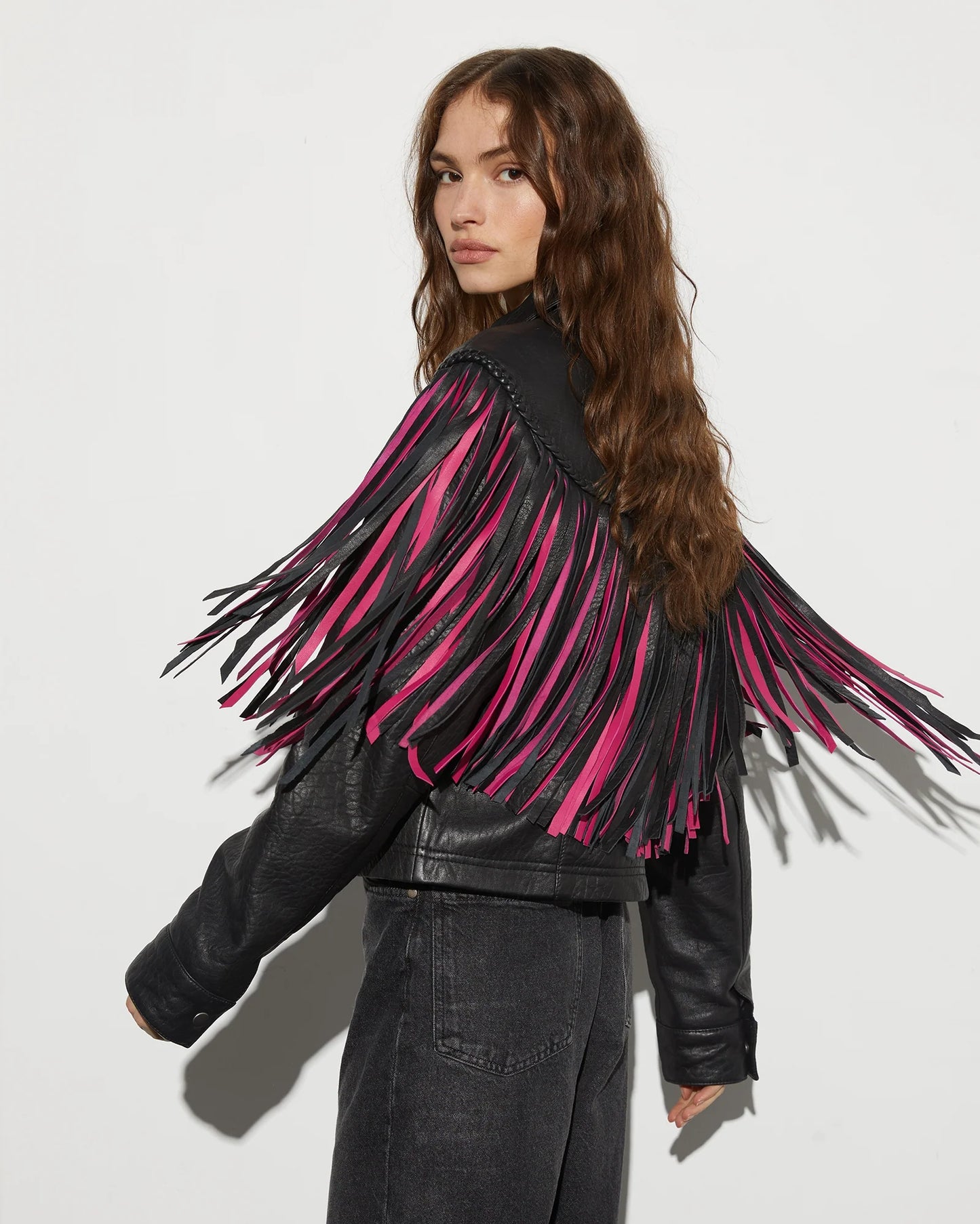 Reste 1 ! Veste à franges en cuir Janez