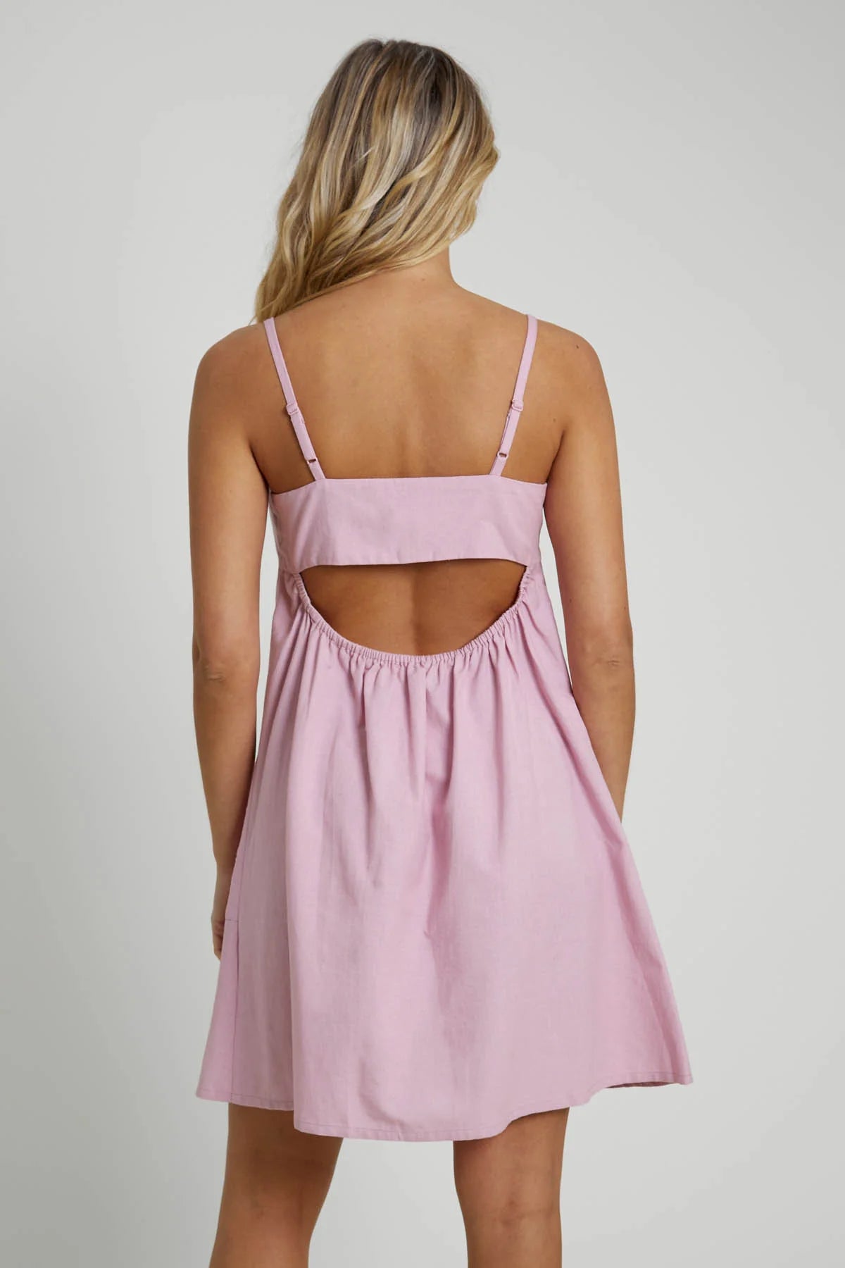 Robe rose en lin