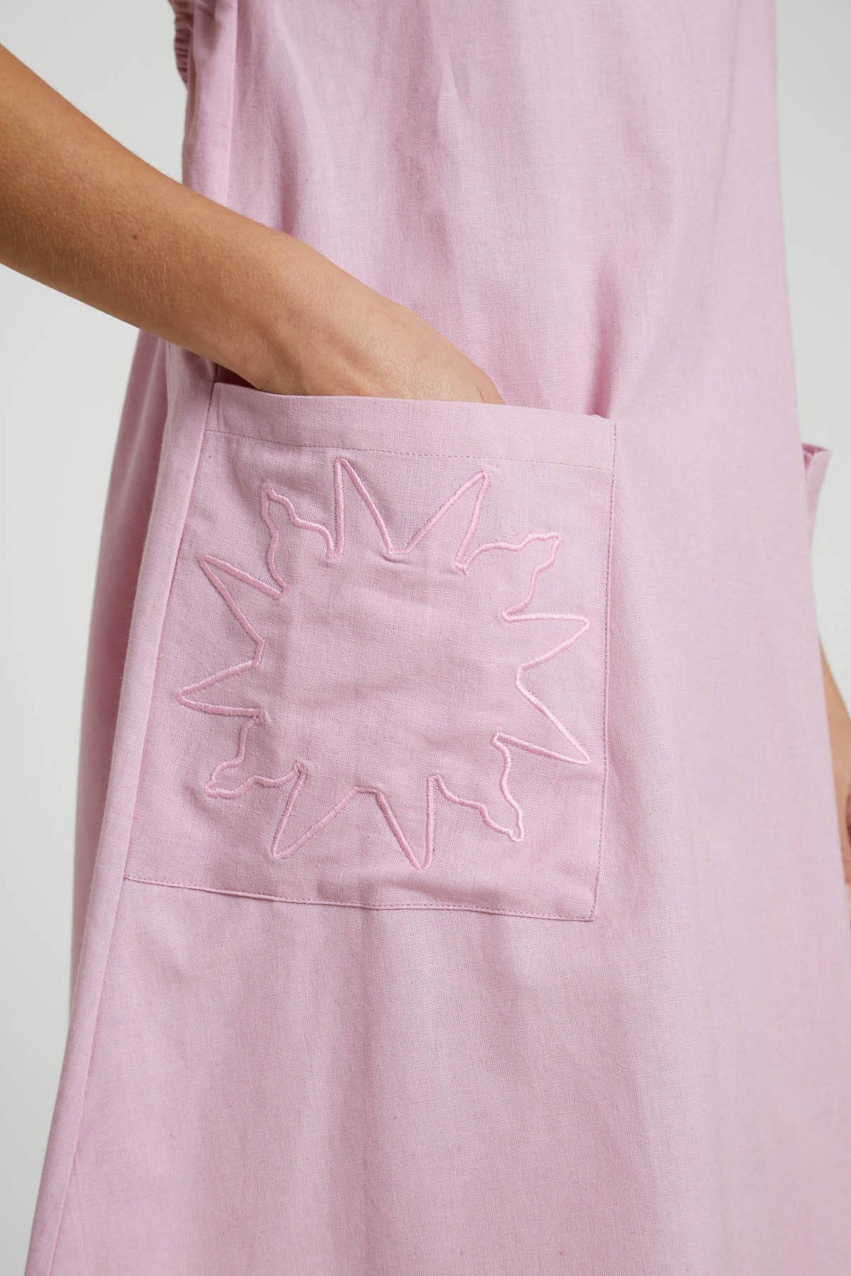 Robe rose en lin