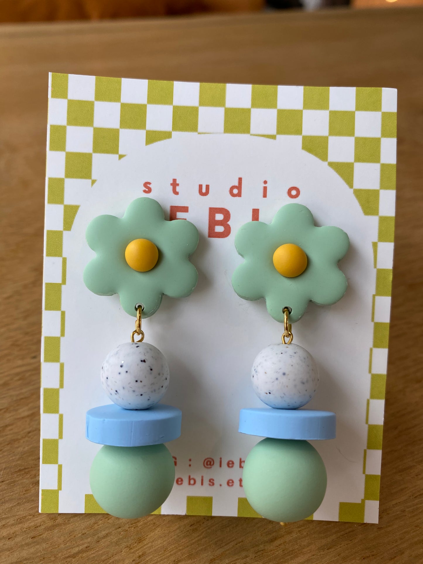 Boucles Pâquerette boule vert