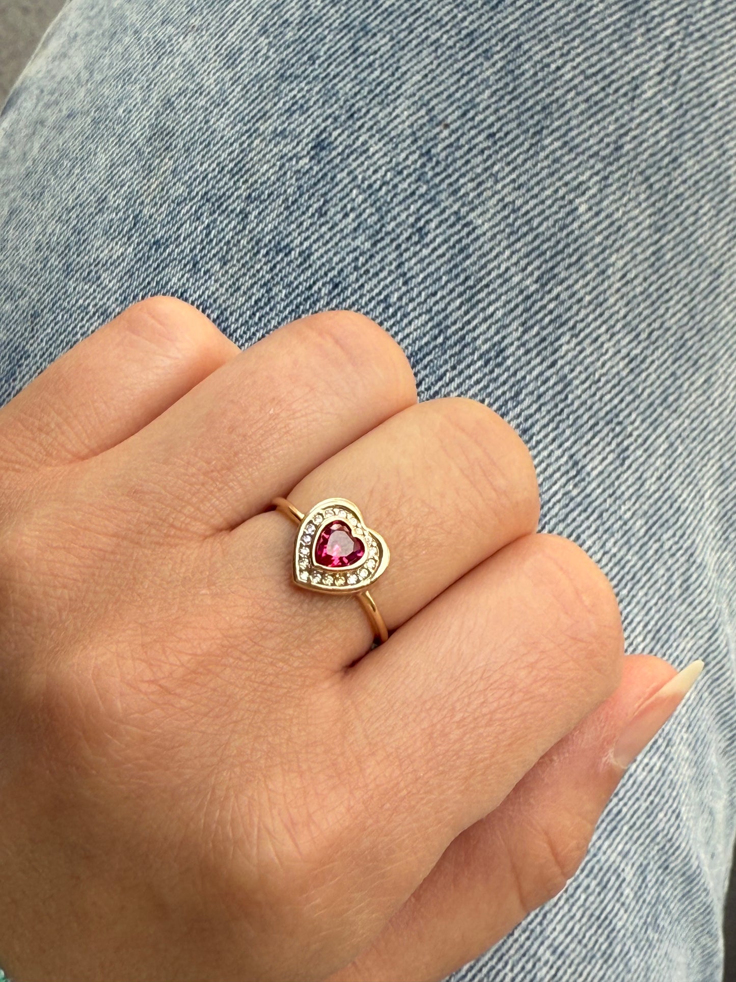 Bague coeur rouge