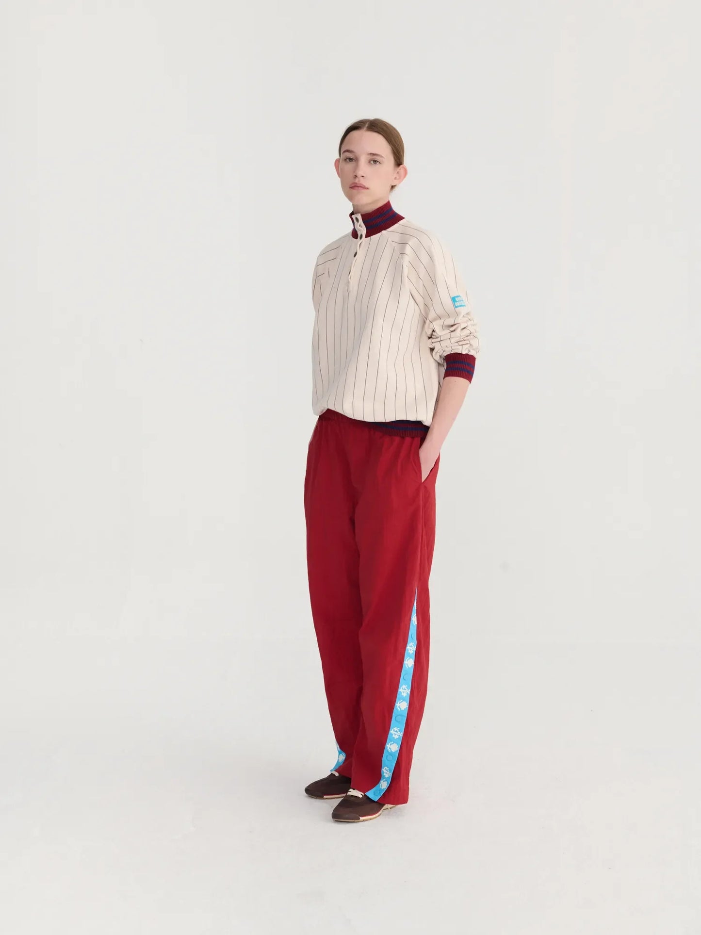 Sweatshirt  rayé à col montant et coupe décontractée