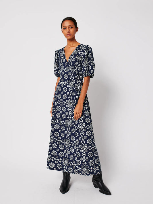 Robe à col en V évasé à motif kaléidoscope