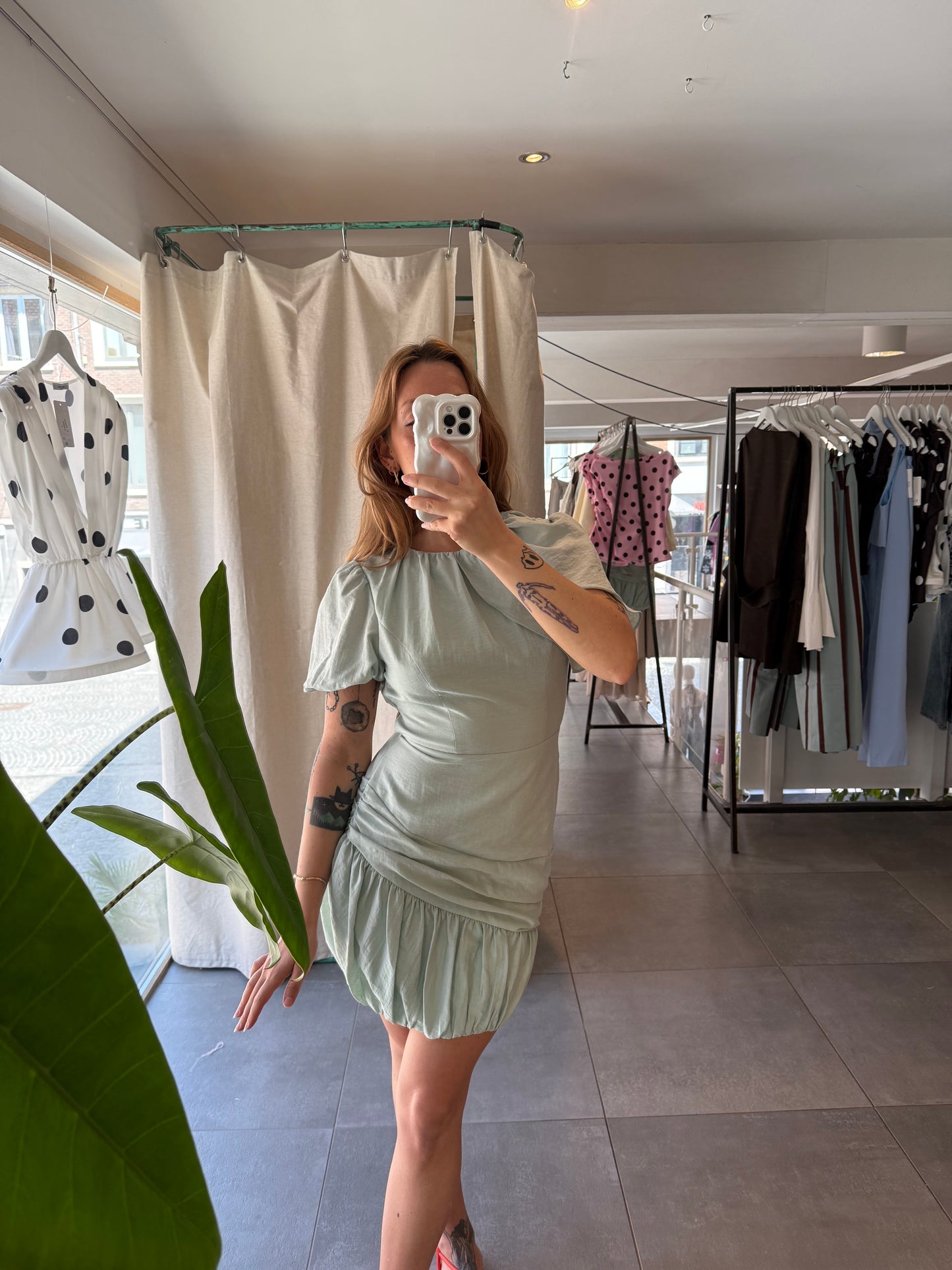 Robe Carina