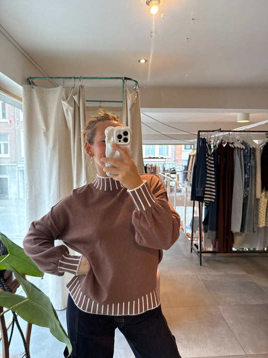 Pull Maille à Bordures Contrastées Manches Bouffantes 3 coloris