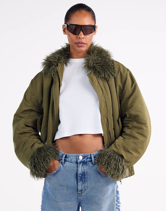 Bomber aviateur Nora