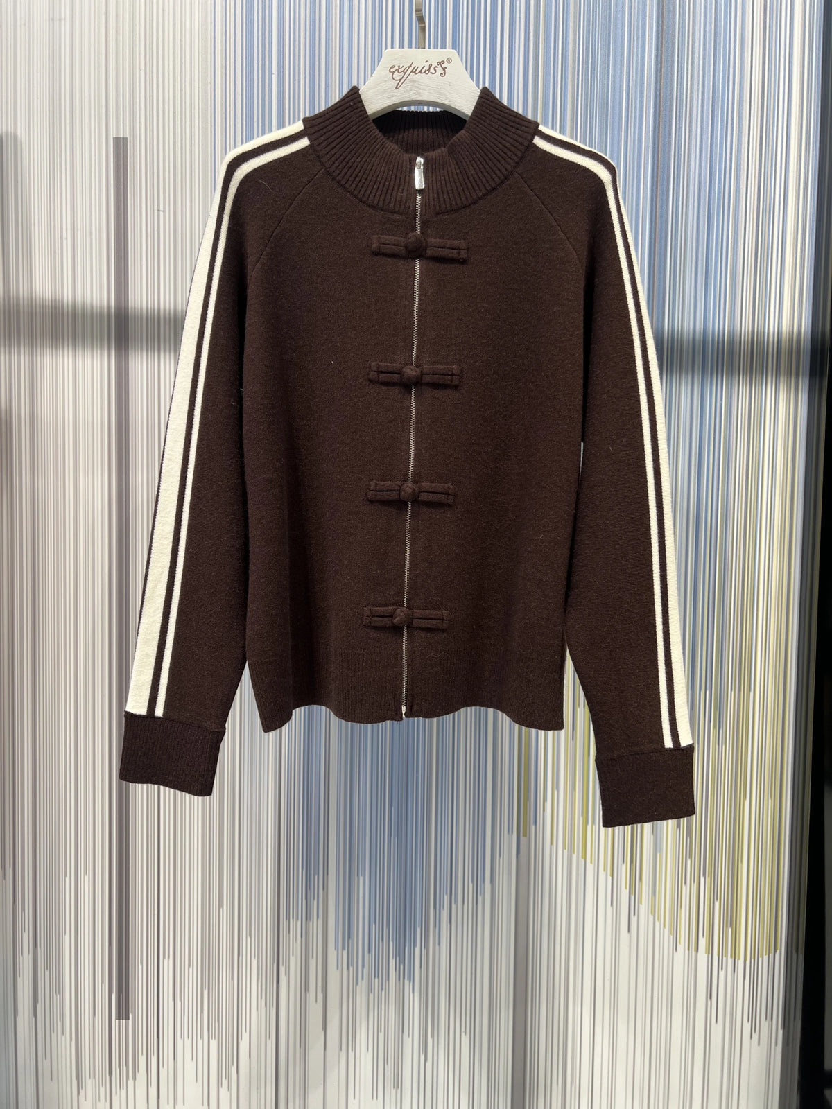 Gilet bouton chinois à zip